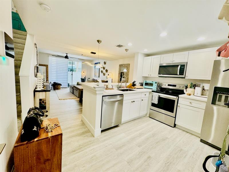 1010 E Jeffery Street Boca Raton FL 33487