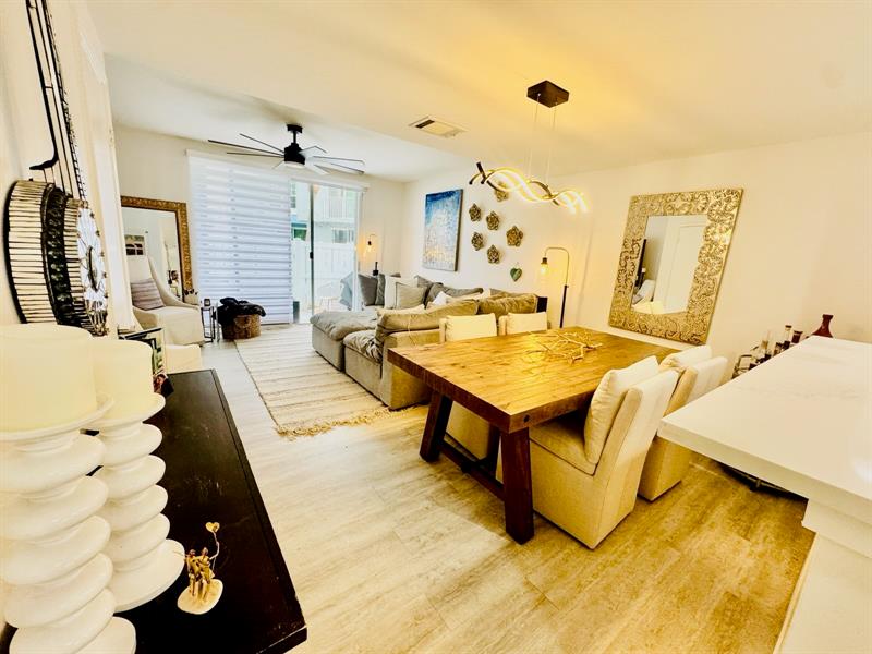 1010 E Jeffery Street Boca Raton FL 33487