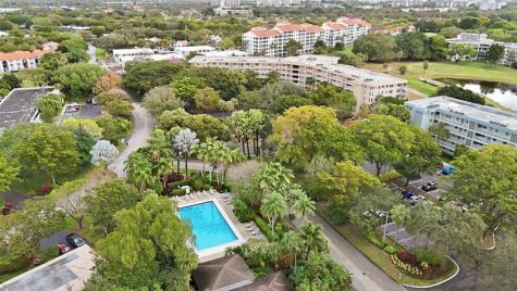 800 Cypress Grove Drive Pompano Beach FL 33069