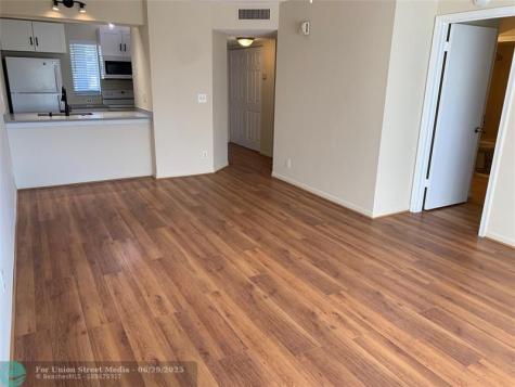 10038 Twin Lakes Drive Coral Springs FL 33071