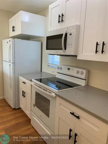 10038 Twin Lakes Drive Coral Springs FL 33071