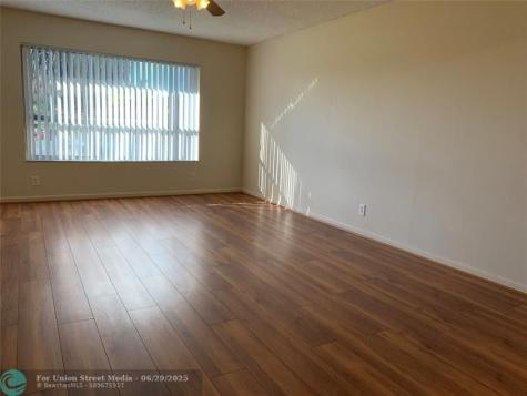 10038 Twin Lakes Drive Coral Springs FL 33071