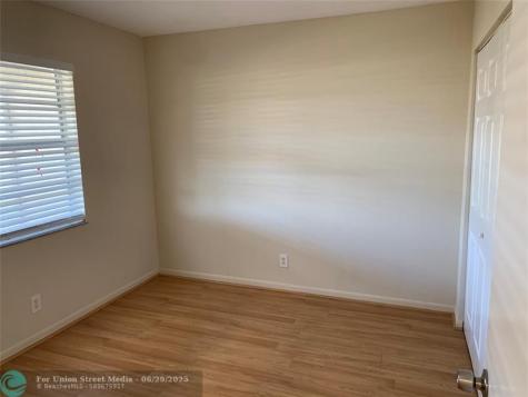 10038 Twin Lakes Drive Coral Springs FL 33071