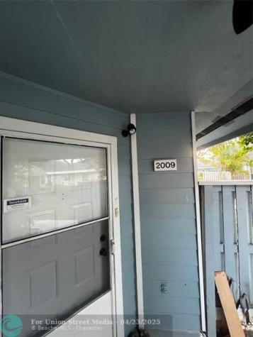 2009 Champions Way North Lauderdale FL 33068