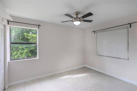 8725 Shadow Wood Boulevard Coral Springs FL 33071