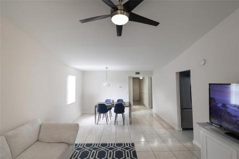 8725 Shadow Wood Boulevard Coral Springs FL 33071