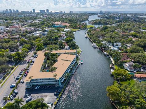 1000 SE 4th Street Fort Lauderdale FL 33301