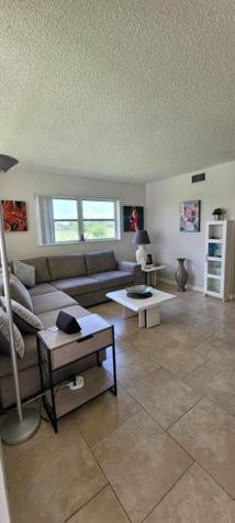 9121 Sunrise Lakes Boulevard Sunrise FL 33322