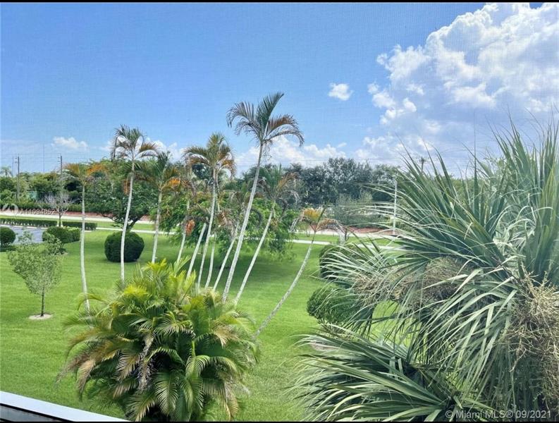 84 Brighton B Boca Raton FL 33434