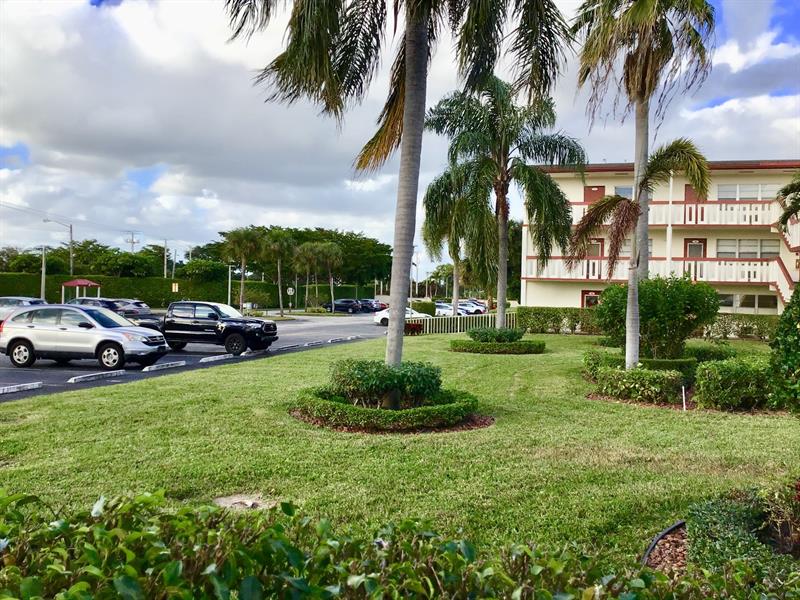 84 Brighton B Boca Raton FL 33434