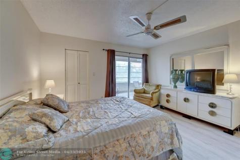 2101 Lucaya Bend Coconut Creek FL 33066