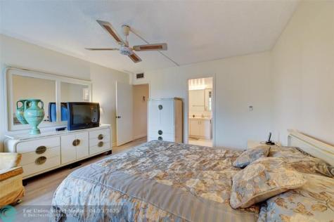 2101 Lucaya Bend Coconut Creek FL 33066