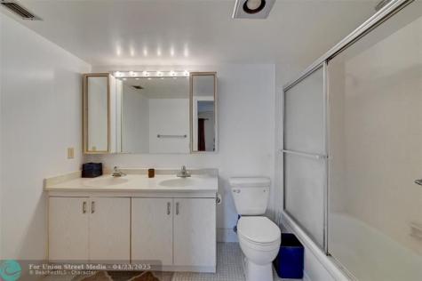 2101 Lucaya Bend Coconut Creek FL 33066