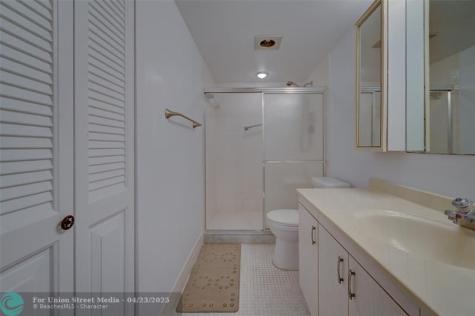 2101 Lucaya Bend Coconut Creek FL 33066