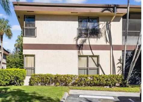 2671 Carambola Circle N Coconut Creek FL 33066