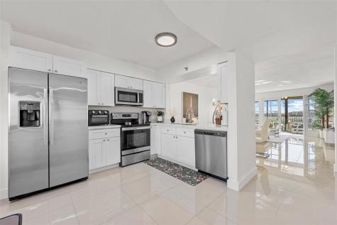 2202 S Cypress Bend Drive Pompano Beach FL 33069