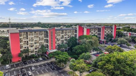 2202 S Cypress Bend Drive Pompano Beach FL 33069