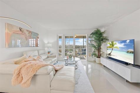 2202 S Cypress Bend Drive Pompano Beach FL 33069