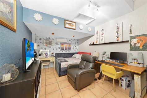 740 NW 170th Terrace Pembroke Pines FL 33028