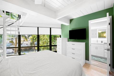 3014 NE 49th Street Fort Lauderdale FL 33308