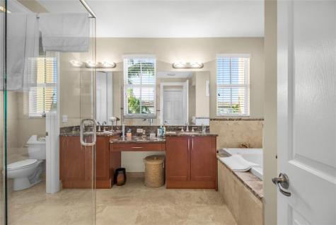 3240 NE 13 Street Pompano Beach FL 33062