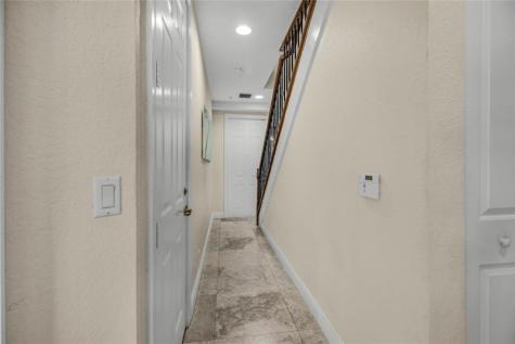 3240 NE 13 Street Pompano Beach FL 33062