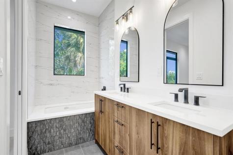 604 SW 7th Avenue Fort Lauderdale FL 33315
