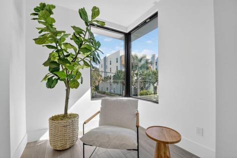 204 Osceola Park Lane Delray Beach FL 33483