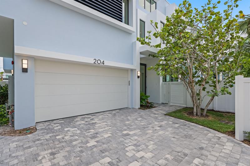 204 Osceola Park Lane Delray Beach FL 33483