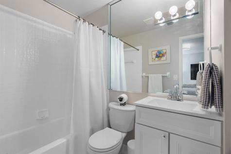 1321 Bayview Drive Fort Lauderdale FL 33304