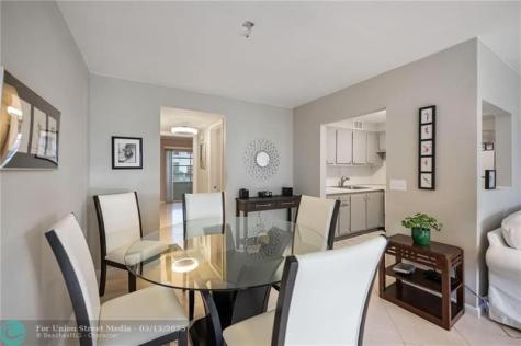 194 Newport L Deerfield Beach FL 33442