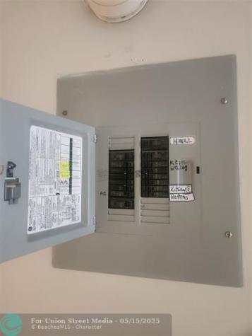 194 Newport L Deerfield Beach FL 33442