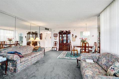1100 Saint Charles Place Pembroke Pines FL 33026