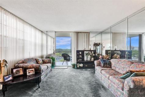 1100 Saint Charles Place Pembroke Pines FL 33026