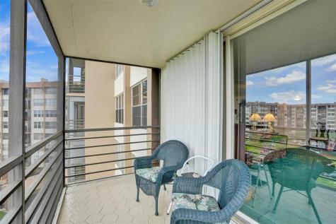 1100 Saint Charles Place Pembroke Pines FL 33026