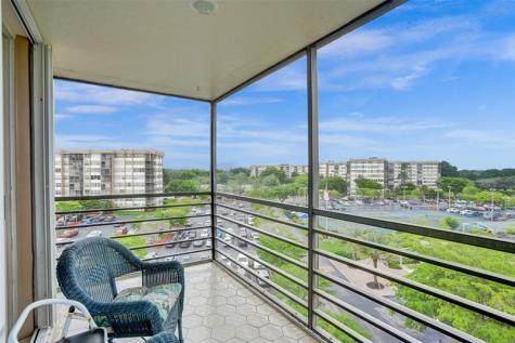 1100 Saint Charles Place Pembroke Pines FL 33026