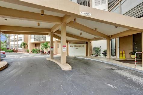 1100 Saint Charles Place Pembroke Pines FL 33026