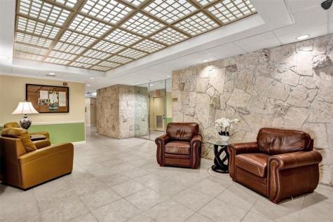 1100 Saint Charles Place Pembroke Pines FL 33026