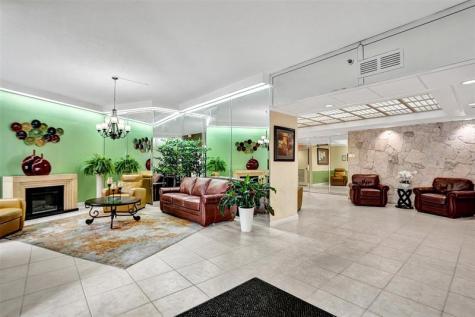 1100 Saint Charles Place Pembroke Pines FL 33026