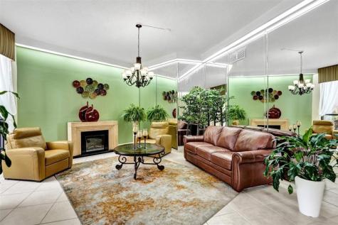 1100 Saint Charles Place Pembroke Pines FL 33026