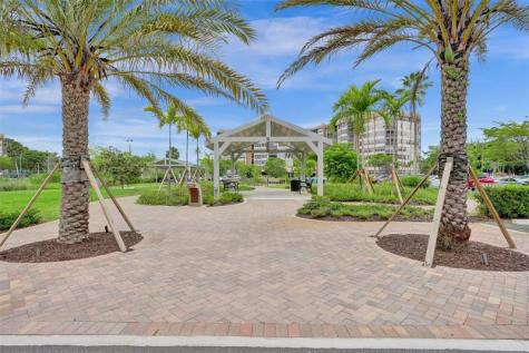1100 Saint Charles Place Pembroke Pines FL 33026