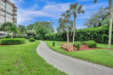 1100 Saint Charles Place Pembroke Pines FL 33026