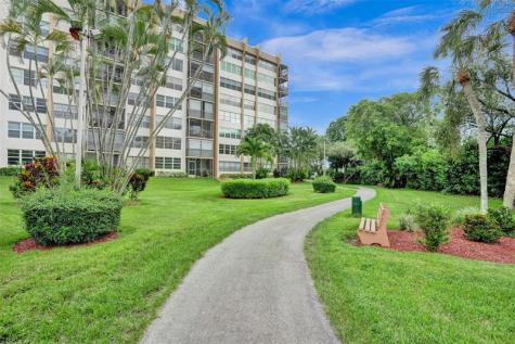 1100 Saint Charles Place Pembroke Pines FL 33026