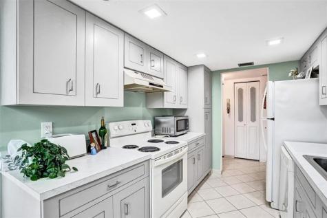 1100 Saint Charles Place Pembroke Pines FL 33026