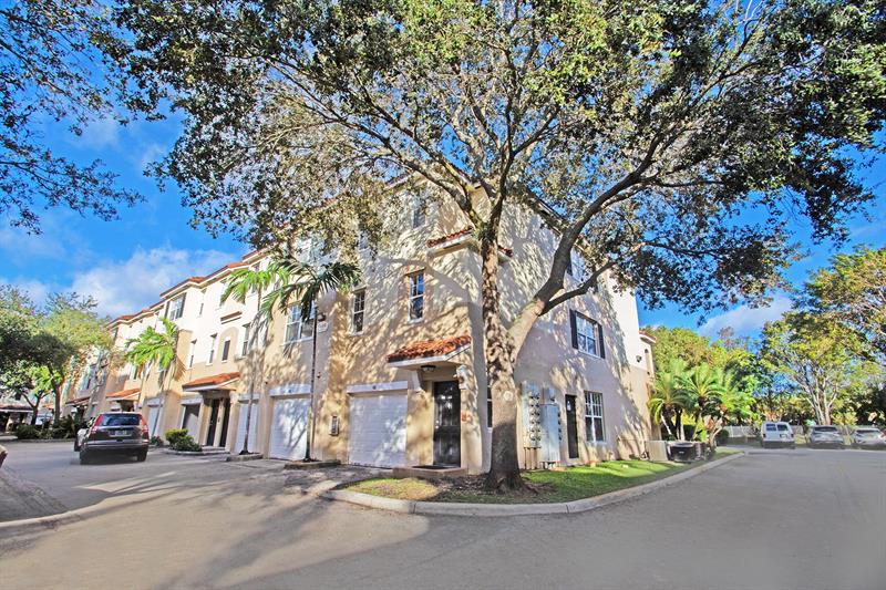 5860 W Sample Road Coral Springs FL 33067