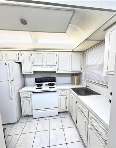 3091 E Sunrise Lakes Drive Sunrise FL 33322