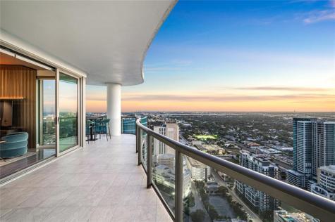 100 E Las Olas Boulevard Fort Lauderdale FL 33301