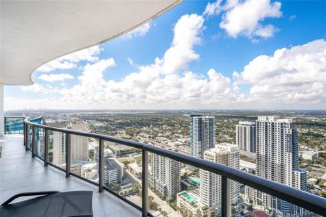 100 E Las Olas Boulevard Fort Lauderdale FL 33301