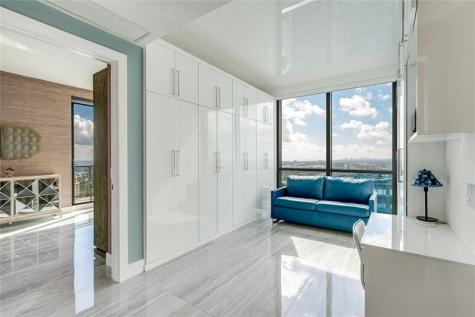 100 E Las Olas Boulevard Fort Lauderdale FL 33301
