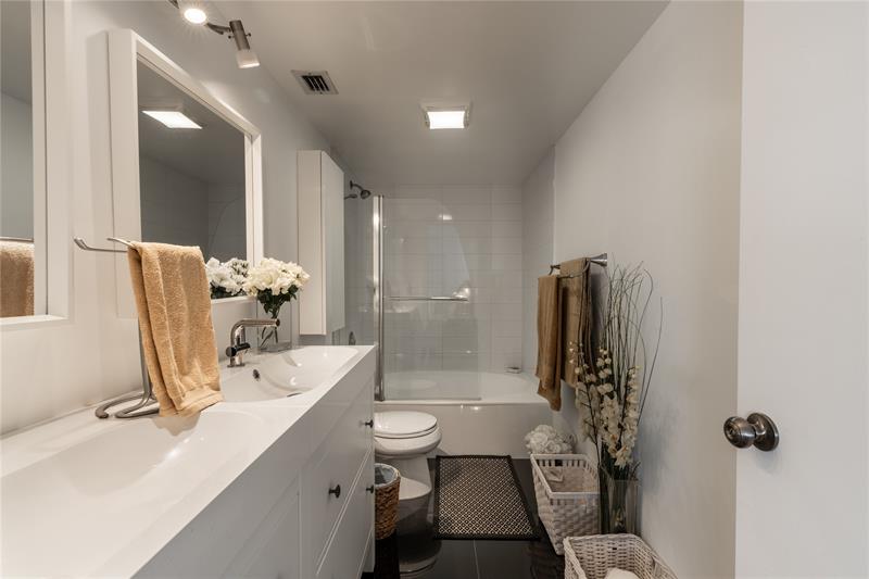 2206 S Cypress Bend Drive Pompano Beach FL 33069